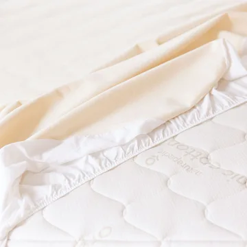Naturepedic GOTS Organic Waterproof Crib & Toddler Mattress Pad