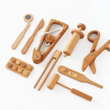 Avenlur Wooden Doctor Play Set